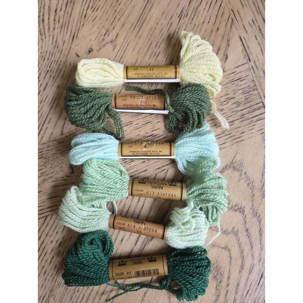 Paternayan Yarn Persian 100% Virgin Wool Yarn Lot New Needlepoint Green NOS 8yds